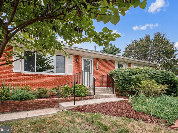 5707 Ottawa Rd, Centreville, VA 20120