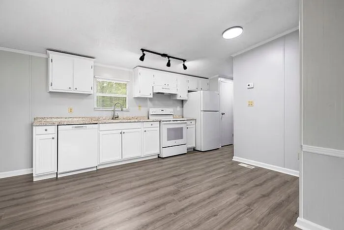 1502 Clan Campbell Dr — Photo 20