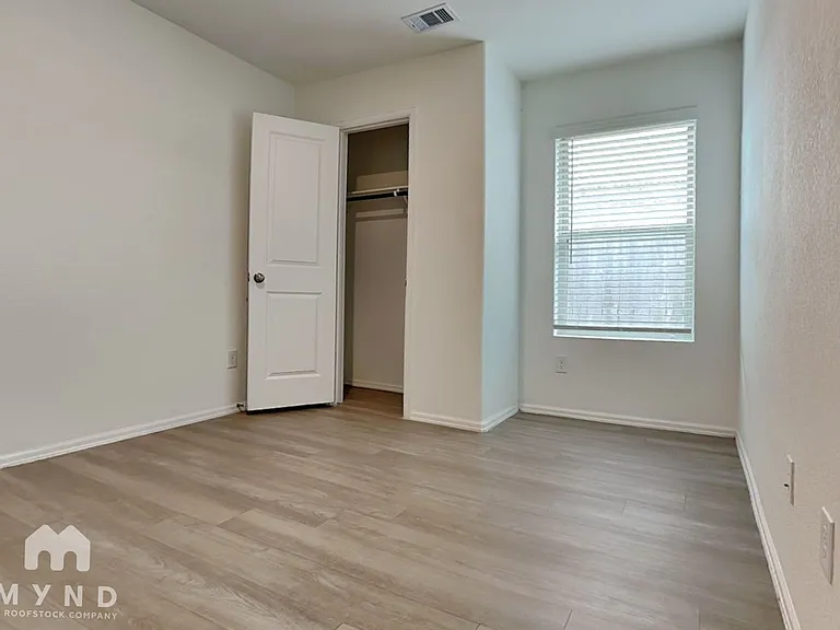 26815 Wilderye Cove Ln — Photo 13