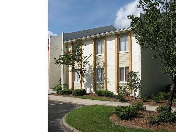 Exterior 5