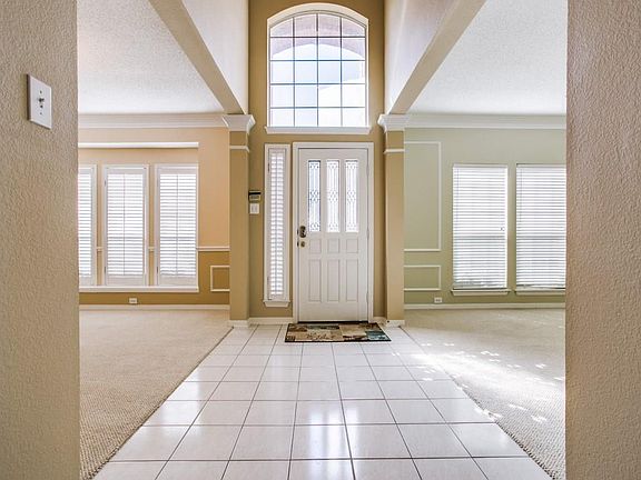 3rd image of 1405 Pagewynne Dr