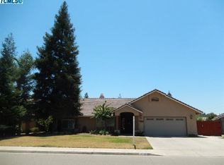 3739 E Paradise Ave, Visalia, CA