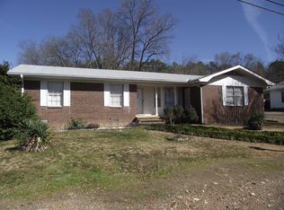 532 S 3rd St, Glenwood, AR 71943