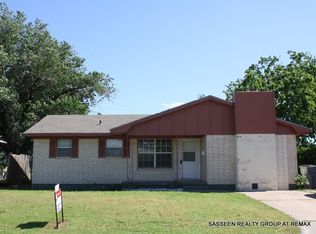 5318 NW Ash Ave, Lawton, OK 73505