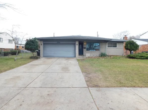 35251 Malibu Dr, Sterling Heights, MI 48312