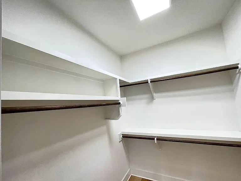 2101 Montopolis Dr #20 — Photo 13