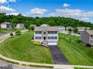 417 White Pine Ln, Baden, PA 15005