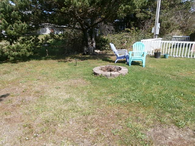 2nd image of 1318 Holand Dr