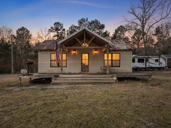 4105 County Road 231 N, Henderson, TX 75652