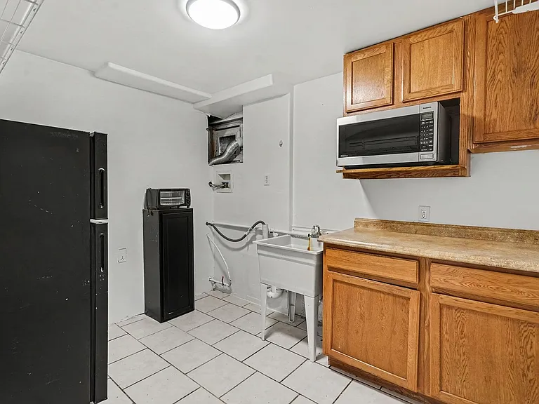 1790 Ulster St — Photo 20