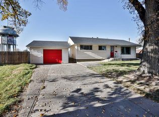 220 E 23rd St S, Lethbridge, AB T1J 3M6