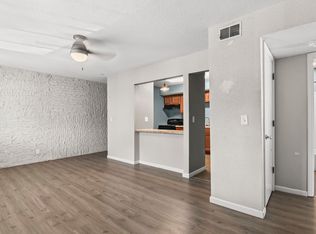 2305 Cherry Hills Dr APT 204, Springfield, IL 62704