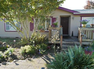 235 NE Metcalf Ave, Siletz, OR 97380