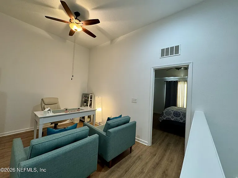 6789 Roundleaf Dr — Photo 12
