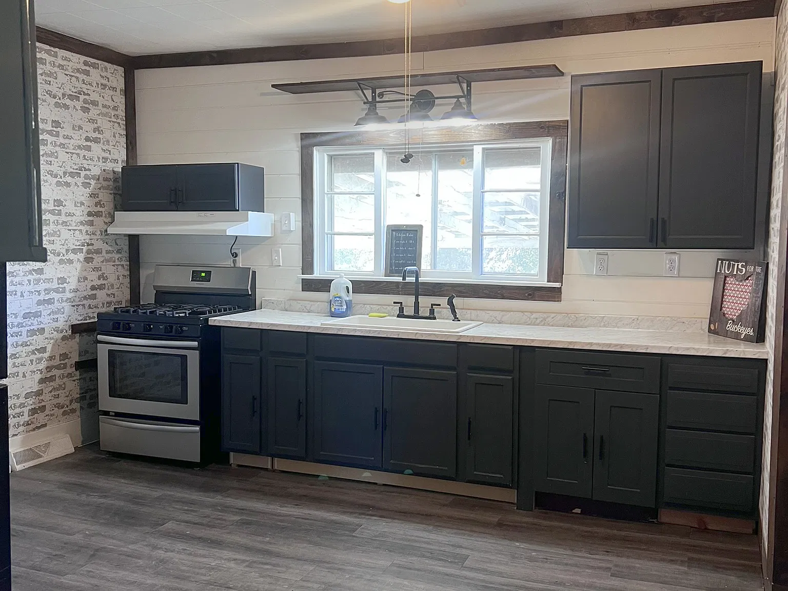 4 bed, 1762 sqft, $1,350 — Photo 2