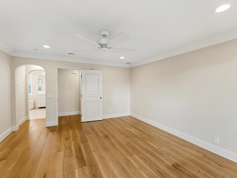 21261 Baeza Cir — Photo 14