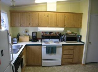 208 N 69th Ave, West Richland, WA 99353