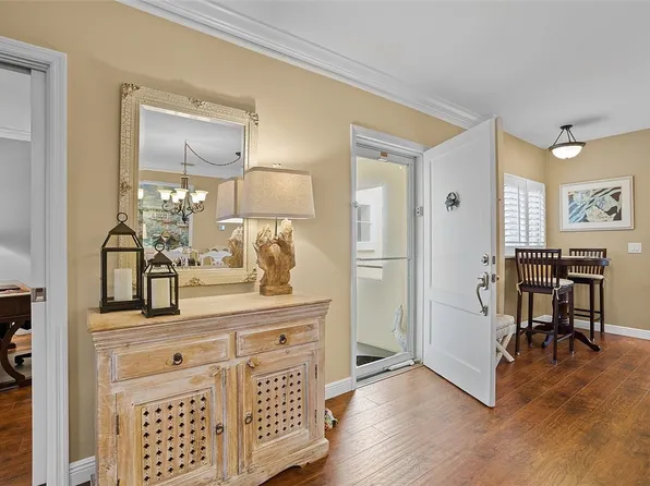 5075 Harmony Cir APT 301, Vero Beach, FL 32967