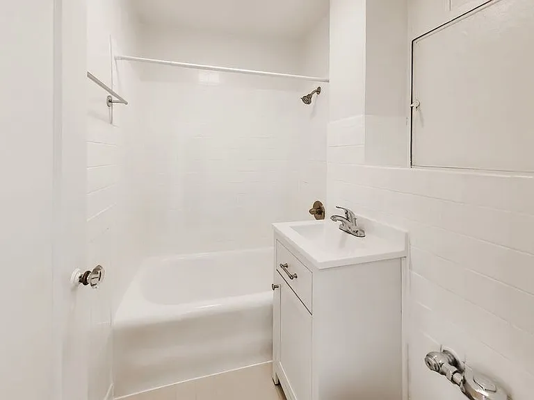 536 Leavenworth Street — Photo 19