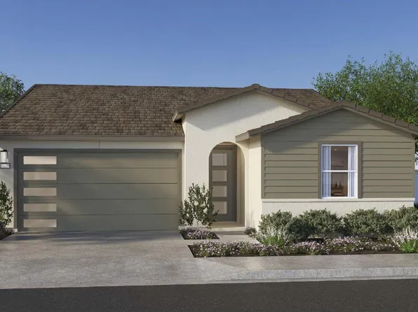 857 Halford Ln, Clovis, CA 93619