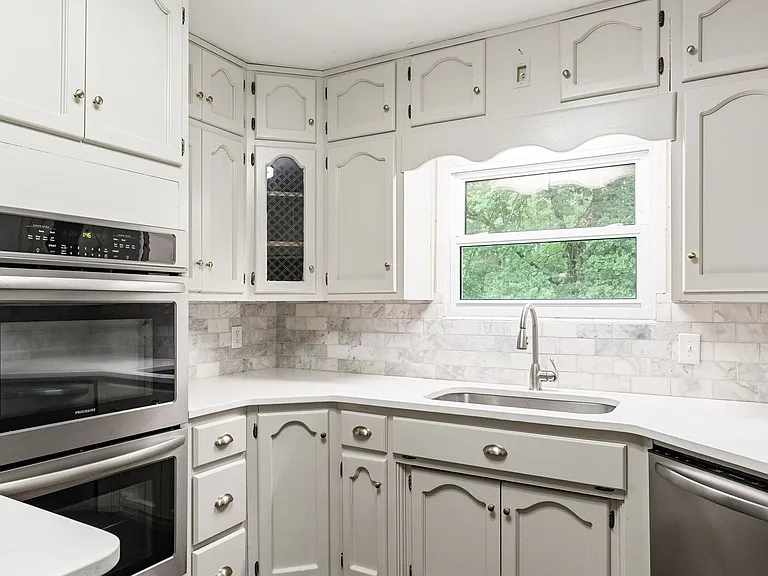 531 Park Ter — Photo 13