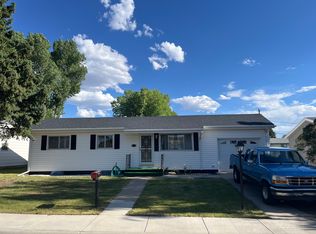 1402 W Hill Rd, Laramie, WY 82072