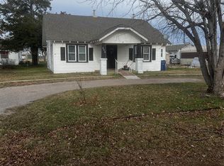 205 Madison Ave NE, Piedmont, OK 73078