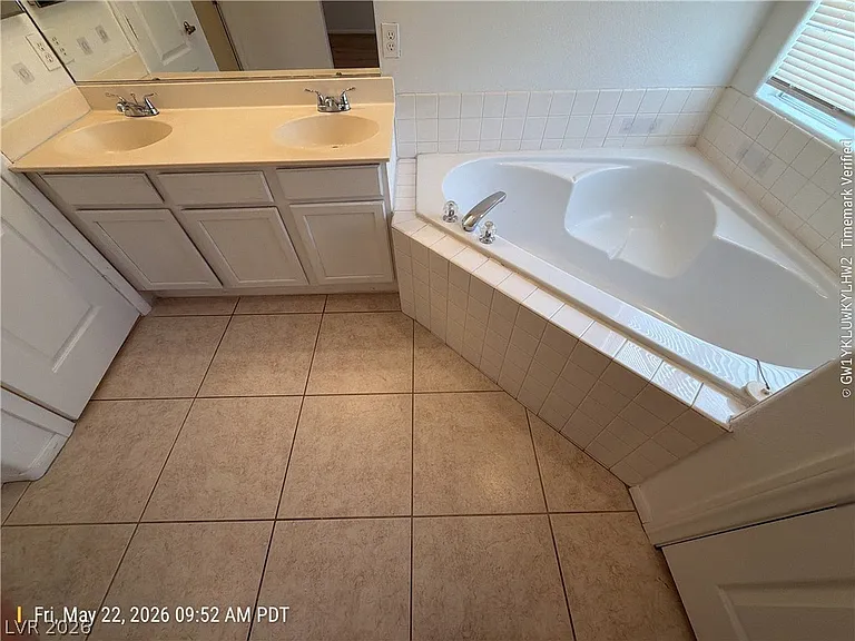 343 Mulberry Glen Dr — Photo 11