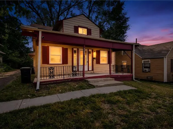 7231 Bales Ave, Kansas City, MO 64132