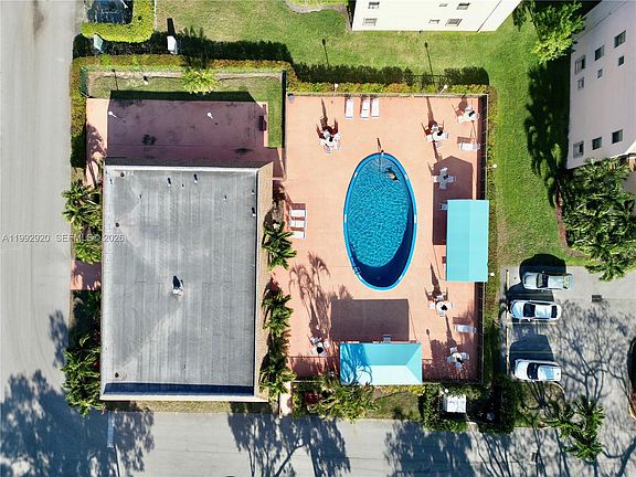 5th image of 10360 NW 30th Ct APT 303