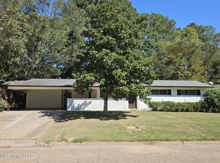 258 Sun Dr, Jackson, MS 39211