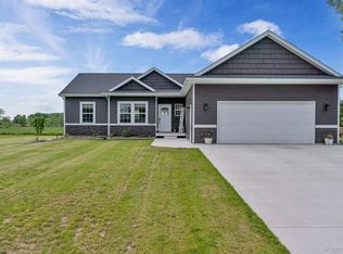 1770 Daley Rd, Lapeer, MI 48446