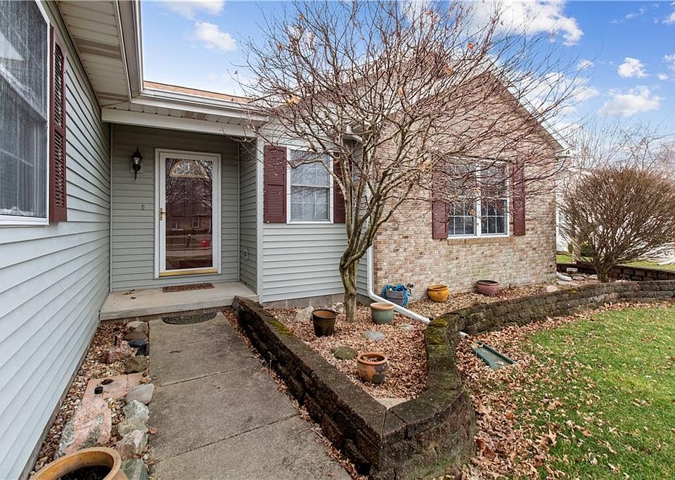 1st image of 2438 Eastgate Dr S