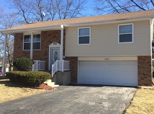 17635 Sycamore Ave, Country Club Hills, IL 60478