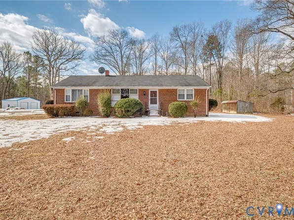 26746 Oxford Rd, Ruther Glen, VA 22546
