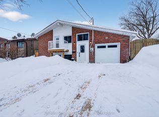 1302 Montreal St, Kingston, ON K7K3L6