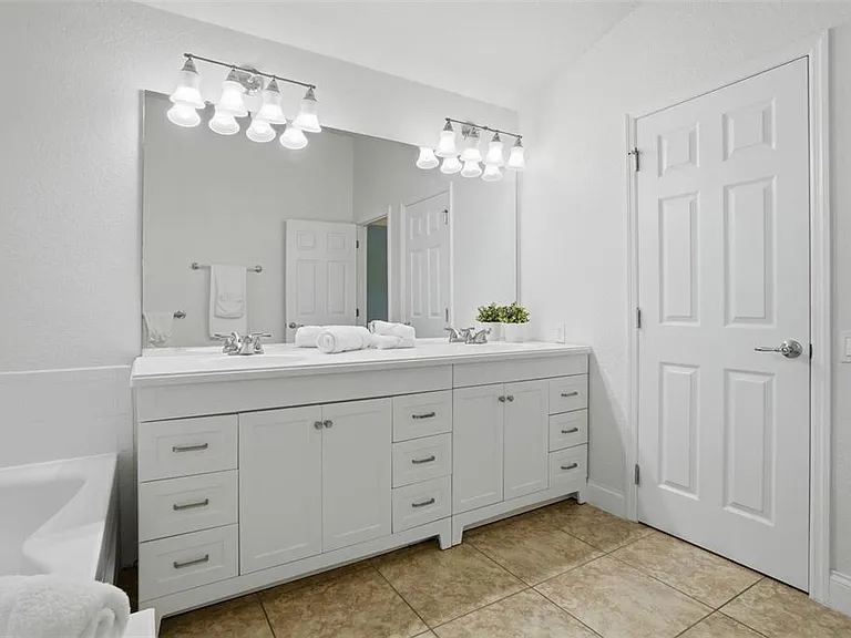 14341 Windigo Ln — Photo 22
