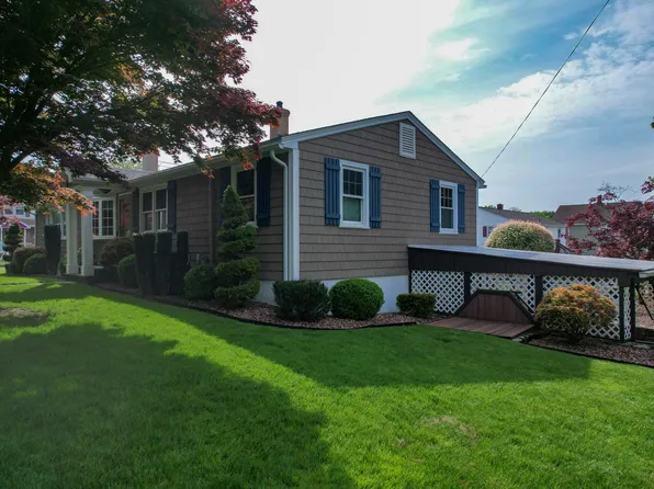 3 Aldorisio Street, Watertown, CT 06779