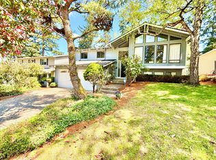 4650 121st Ave SE, Bellevue, WA 98006