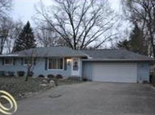 1951 Manorhaven St, Ortonville, MI