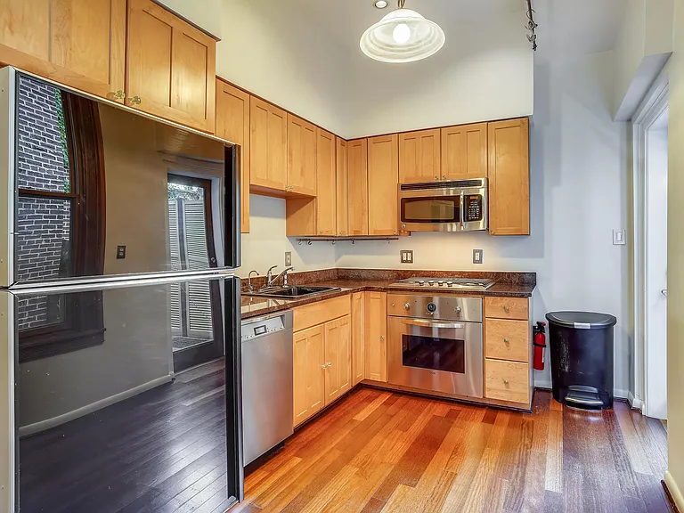 1111 Rhode Island Ave NW #A — Photo 3