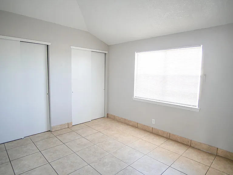10202 Niagara Falls Pl — Photo 16