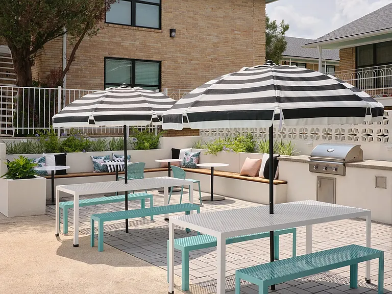 Tara Apartments — Photo 10
