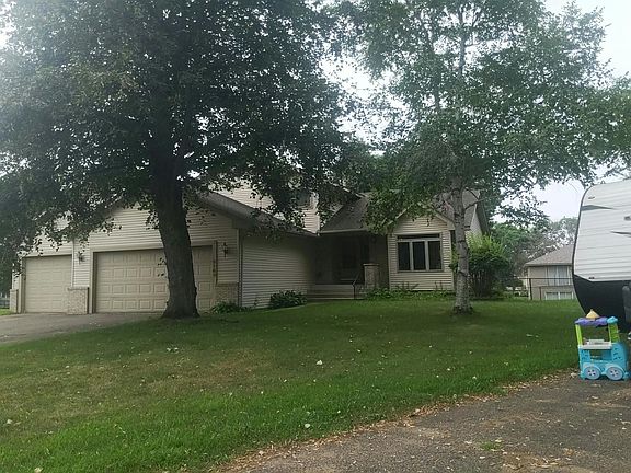 2nd image of 9149 Barrington Ct