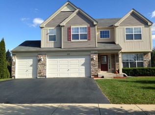 698 Wingpointe Dr, Aurora, IL 60506