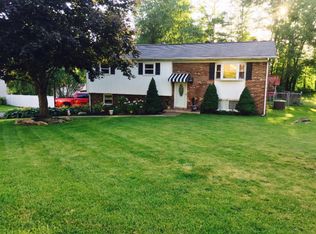 306 Randolph Dr, Daniels, WV 25832