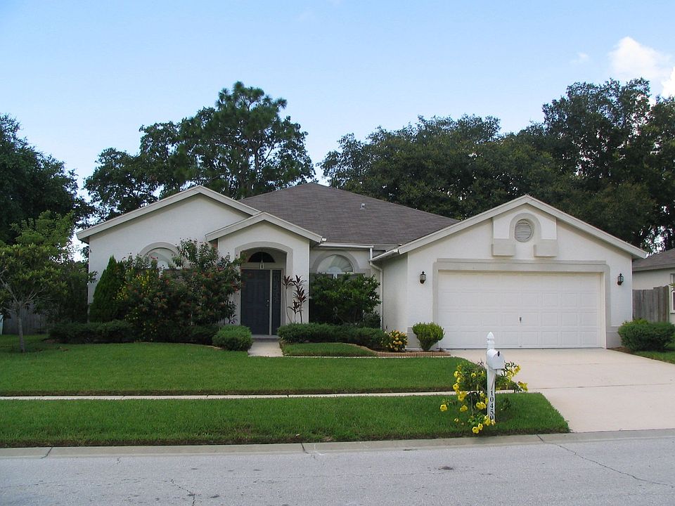 1st image of 10450 Ashley Oaks Dr