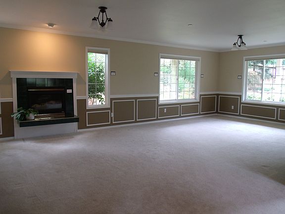 Elegant formal living room
