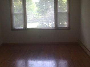 718 Pinecrest Dr APT 3, Madison, WI 53714