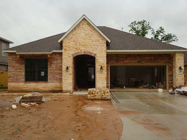 1st image of 2503 Hailes Ln